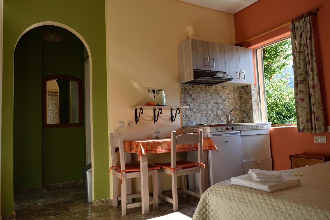 Stamoulis Apartments Agia Efimia Dış mekan fotoğraf